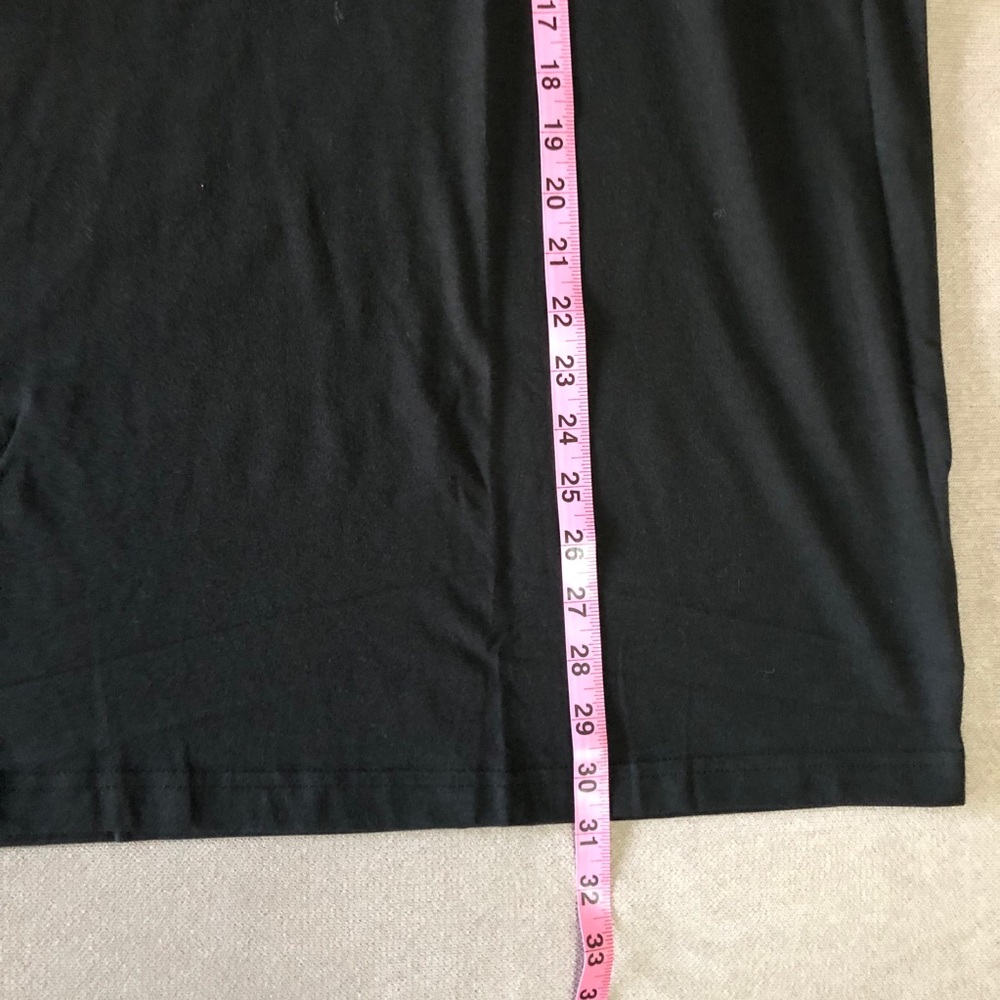 The Nike Black Tee Bloom Graphic Oversized Tee NWT - Picture 6 of 6